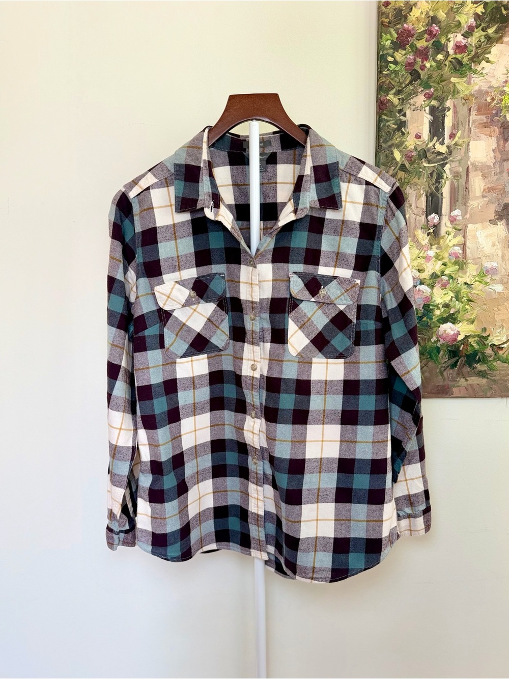 Eddie Bauer Women’s Plaid Button Down Shirt Teal Plum Navy Cotton Large